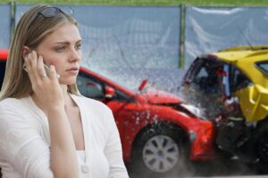 車両保険でカバーされる単独事故の対処法は？