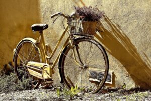 交通事故におけるバイク事故の慰謝料はどのくらい？
