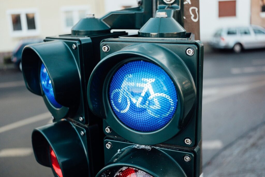 交通事故における自転車の事故補償請求の方法は？